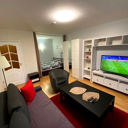 Your Home - Central Studio Apartment, Balcony, Parking & Self Check-In VNO Dış mekan fotoğraf