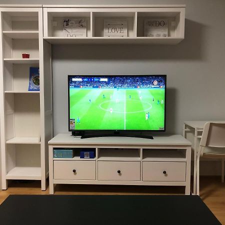 Your Home - Central Studio Apartment, Balcony, Parking & Self Check-In VNO Dış mekan fotoğraf