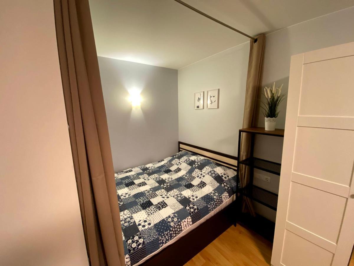 Your Home - Central Studio Apartment, Balcony, Parking & Self Check-In VNO Dış mekan fotoğraf