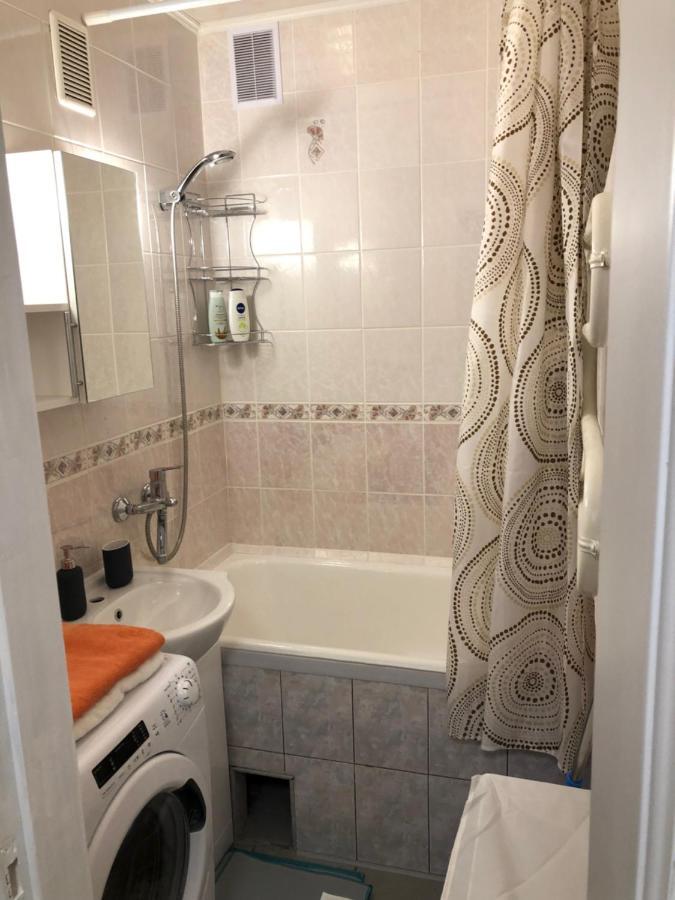 Your Home - Central Studio Apartment, Balcony, Parking & Self Check-In VNO Dış mekan fotoğraf